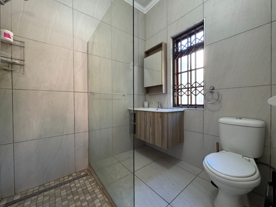 To Let 2 Bedroom Property for Rent in Observatory Western Cape